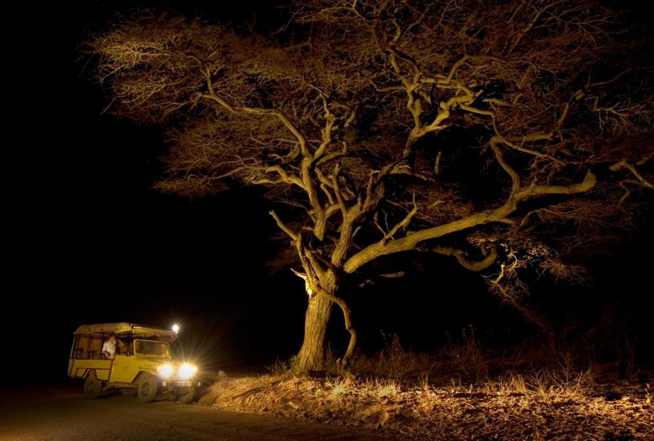Severin Safari Camp Tsavo West National Park Exteriér fotografie