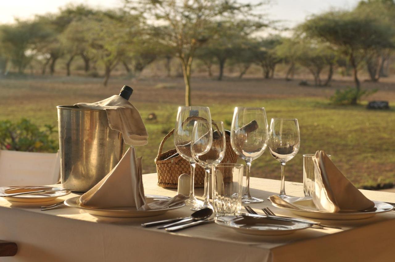 Severin Safari Camp Tsavo West National Park Exteriér fotografie